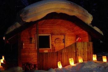 Hi Mosquito Creek - Wilderness Hostel Lake Louise Exterior foto